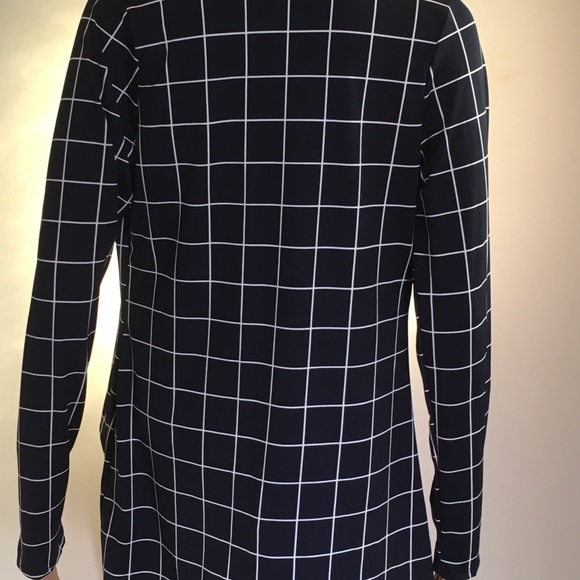 Cardigan - Picture 2 of 3